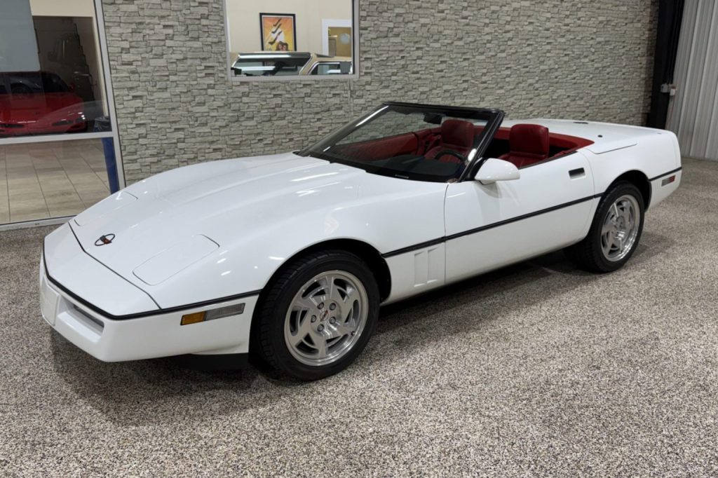 1990 Chevrolet Corvette Convertible (C4)
