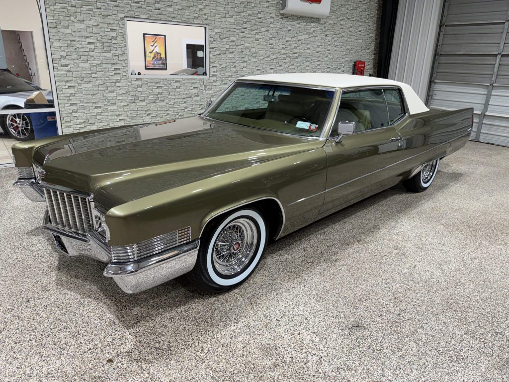 1970 Cadillac Coupe DeVille